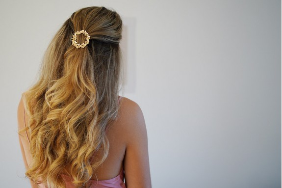 Barrette Joséphine Ronde Fleurs Dorées