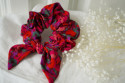 Chouchou Noeud Giulia Imprimé Fleuri Rose, Rouge et Violet